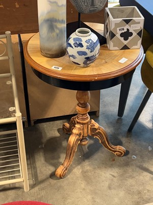 Lot 1175 - Small round topped side table