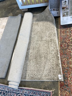 Lot 1191 - Large grey rug