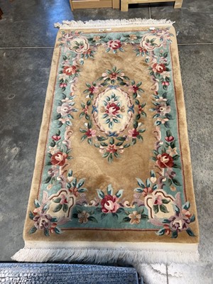 Lot 1195 - Small multicoloured rug