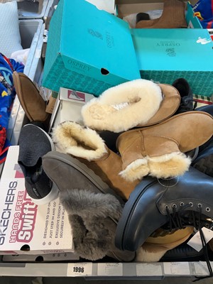 Lot 1996 - Pallet box (not included) containing mixed...