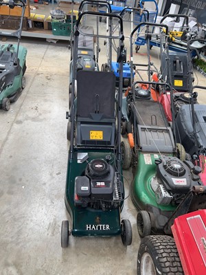 Lot 2307 - Hayter 35 Classic hand propelled petrol lawnmower