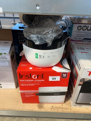 Lot 1429 - Boxed and unboxed instant rice cooker and steamer