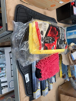 Lot 2383 - Michelin 4 piece rubber car mat set with 4...