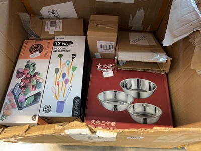Lot 1467 - Box containing a qty of kitchen utensils, rice...