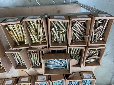 Lot 2393 - 11 boxes of various heavy duty bolts