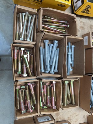 Lot 2397 - 8 boxes of heavy duty bolts