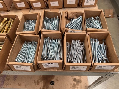 Lot 2401 - 8 boxes of various size carriage bolts