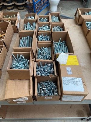 Lot 2406 - 19 boxes of heavy duty bolts