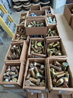 Lot 2408 - 17 boxes of large heavy duty bolts