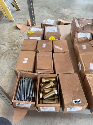 Lot 2409 - 12 boxes of various size heavy duty bolts