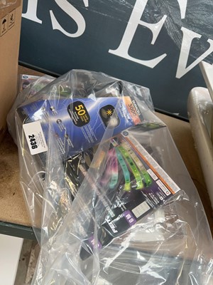 Lot 2436 - Bag of mixed electricals incl. strip lights,...