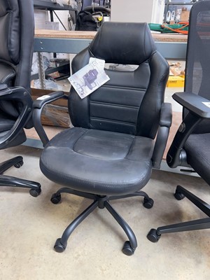 Lot 2471 - True Innovations black leatherette office...