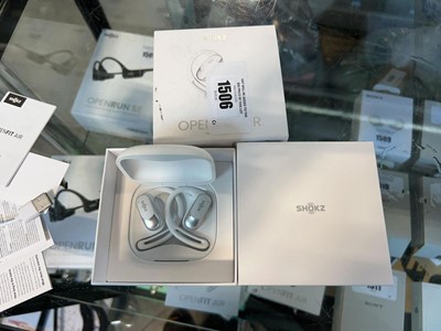 Lot 1506 - Shokz OpenFit Air headphones