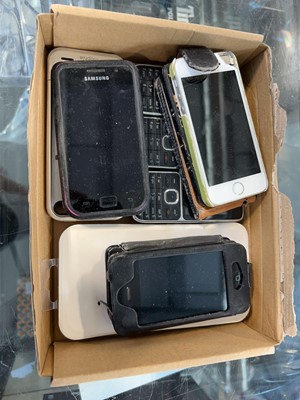 Lot 1523 - Quantity of phones for spares and repairs