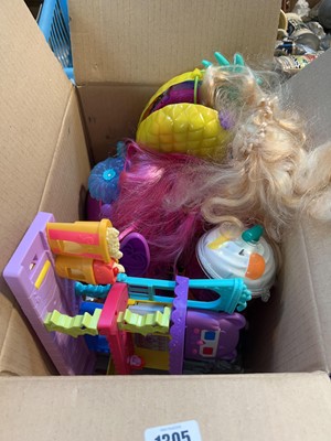 Lot 1305 - Box of childrens toys incl. Polly Pocket,...
