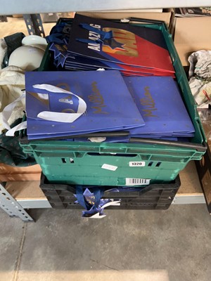 Lot 1320 - 2 crates of gift bags