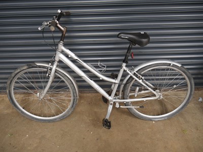 Lot 2579 - Ladies Mongoose town cycle in silver