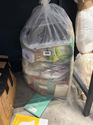 Lot 1366 - Bag containing various items incl. tins, pens,...