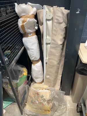 Lot 1367 - Quantity of used curtains