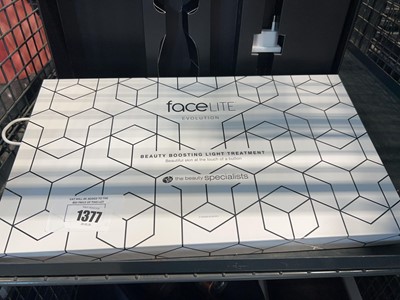 Lot 1377 - faceLITE Evolution kit