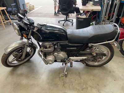 Lot (PJU 388W) 1981 Honda CB650 motorbike in black,...