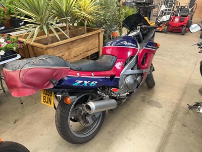 Lot 4014 - (J359 BJN) 1992 Kawasaki ZX-6 (ZZR600)...