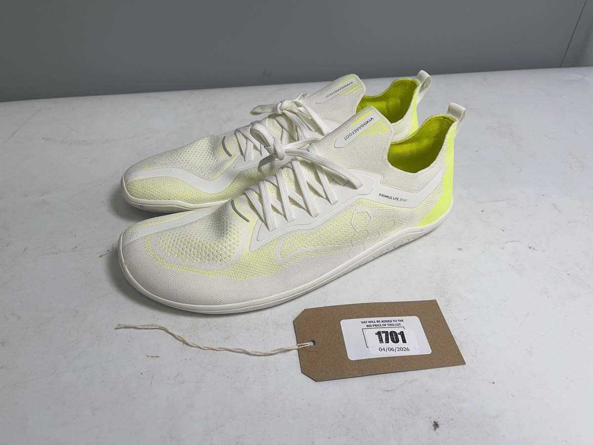 Lot Vivobarefoot EU45 primus lite knit trainers in...