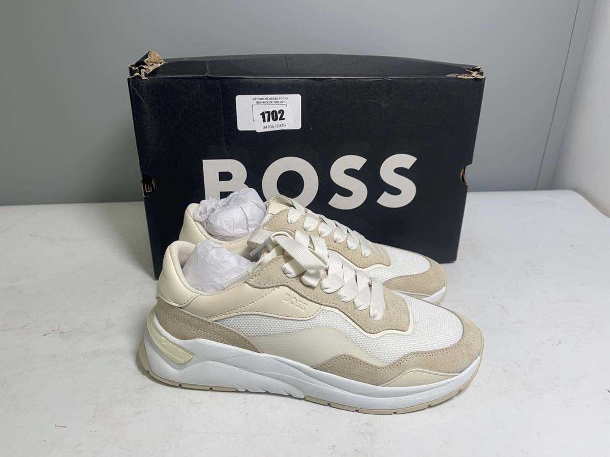 Lot Hugo Boss UK6 skylar trainers in open white -...