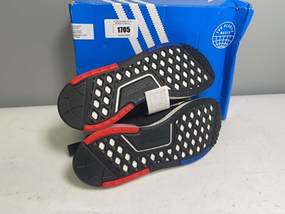Lot Adidas UK9 NMD_V3 trainers in black - boxed