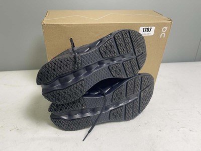 Lot On Cloud Running UK4 children's cloudsurfer...