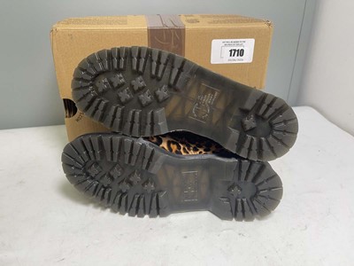 Lot Dr Martens UK5 lowell archive leopard shoes -...