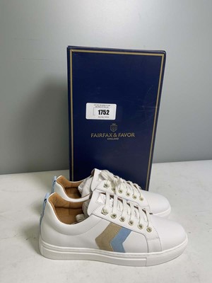 Lot Fairfax & Favor UK6 Alexandra trainers in...