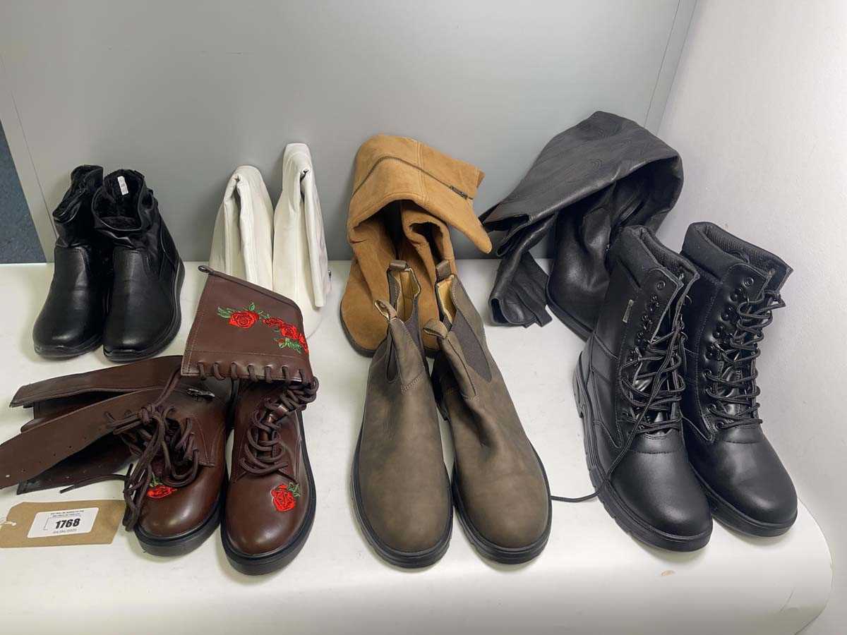 Lot 7x Pairs of boots in various styles