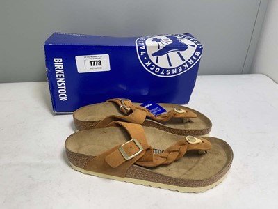 Lot Birkenstock UK5.5 milano sandals in mocca - boxed