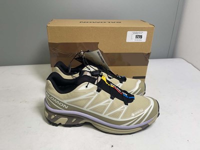 Lot Salomon UK7.5 XT-6 GTX trainers in sage - boxed