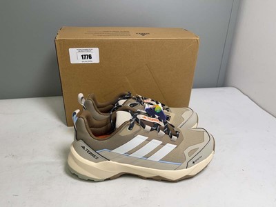 Lot Adidas UK7.5 terrex skychaser AX5 GTX trainers...
