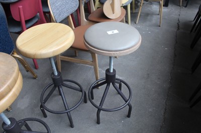 Lot 11 - 6 metal framed barstools with wooden seats
