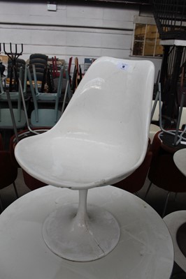 Lot 18 - White Vitra style chair