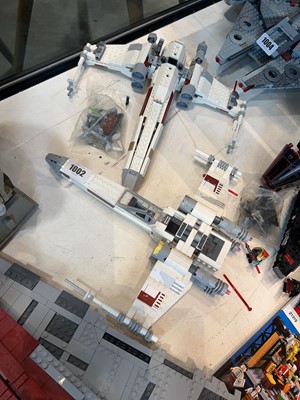 Lot 1002 - 2 Lego Star Wars X-Wing star fighters models...
