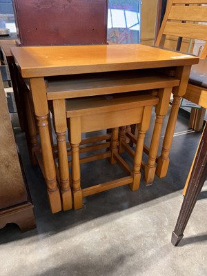 Lot 1415 - Small nest of 3 beech effect coffee tables