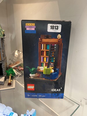 Lot 1013 - Boxed Lego Ideas Books Are My Passion (40698)