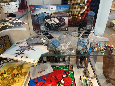 Lot 1037 - 2 Lego Marvel The Avengers Quinjet models with...