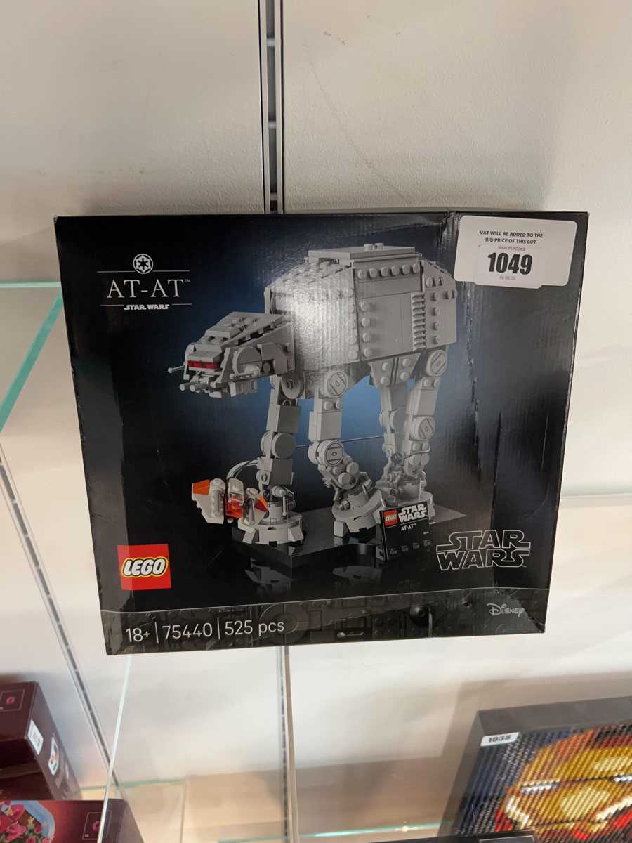 Lot 1049 - Boxed Lego Star Wars AT-AT (75440)