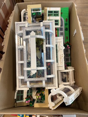 Lot 1060 - Box containing part built Lego The Botanical...