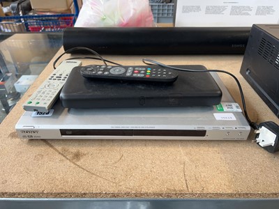 Lot 1528 - Sony DVD/ CD player (DVP-NS30) with remote...