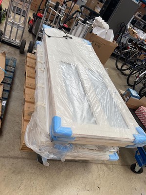Lot 2305 - Pallet containing 15 assorted interior doors...